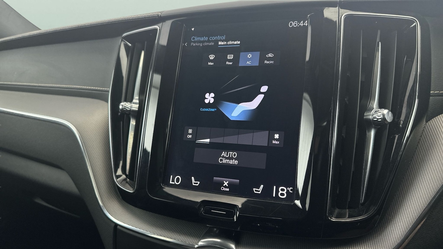 Used Volvo XC60 2019 for sale - 77974402: Photo 26