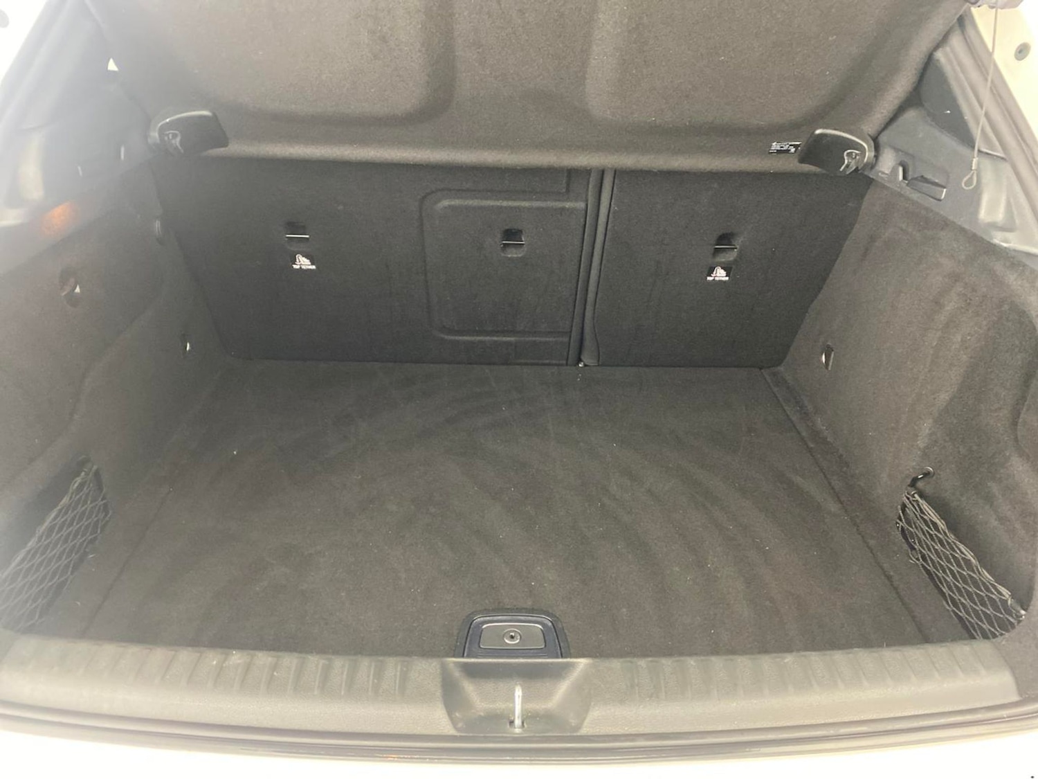 Used Mercedes-Benz GLA 2019 for sale - 76526673: Photo 8