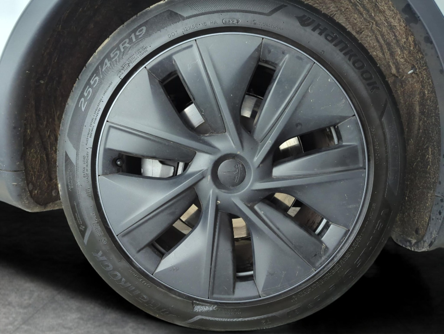 Used Tesla Model Y 2025 for sale - 78103985: Photo 29