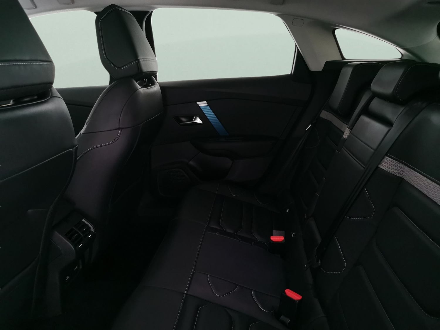 Used Citroen C4 2022 for sale - 77248461: Photo 30