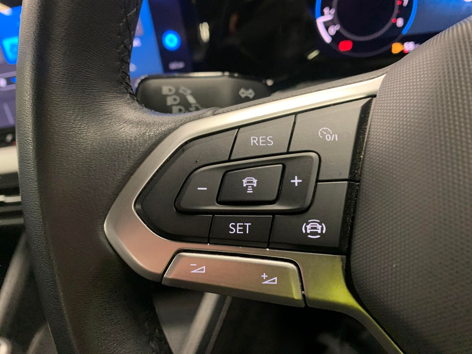 Used Volkswagen Golf 2023 for sale - 77942568: Photo 18