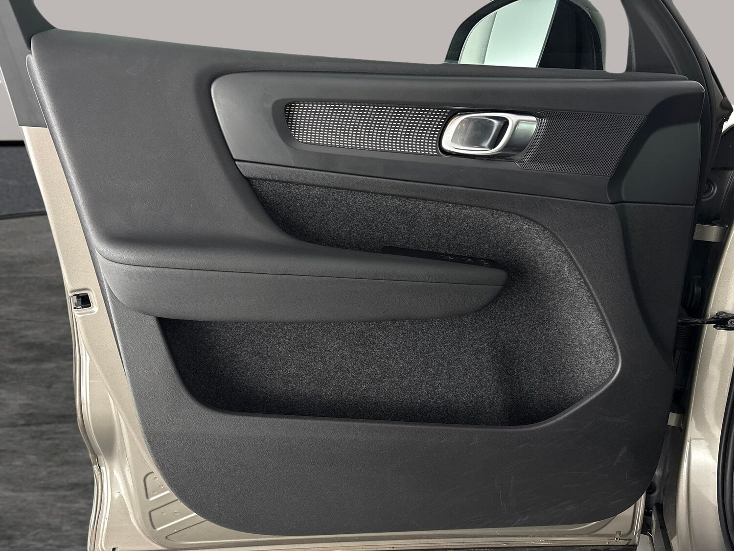 Used Volvo XC40 2022 for sale - 77529917: Photo 27