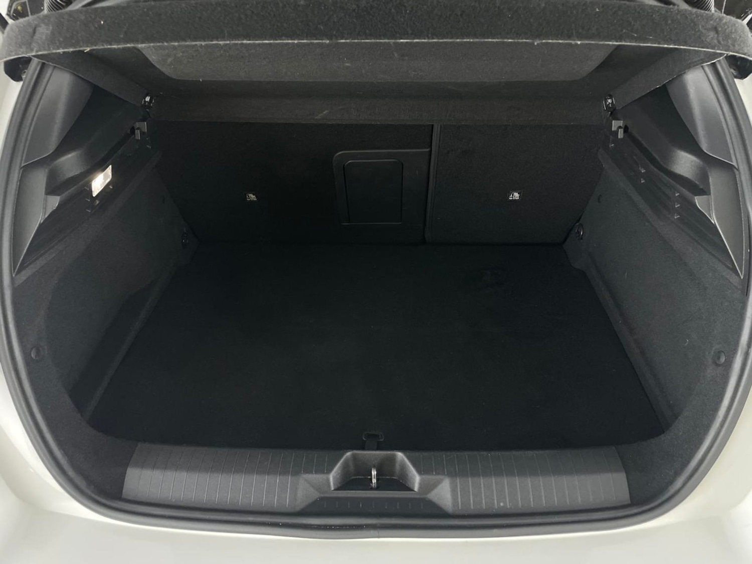 Used Vauxhall Astra 2023 for sale - 77435496: Photo 39