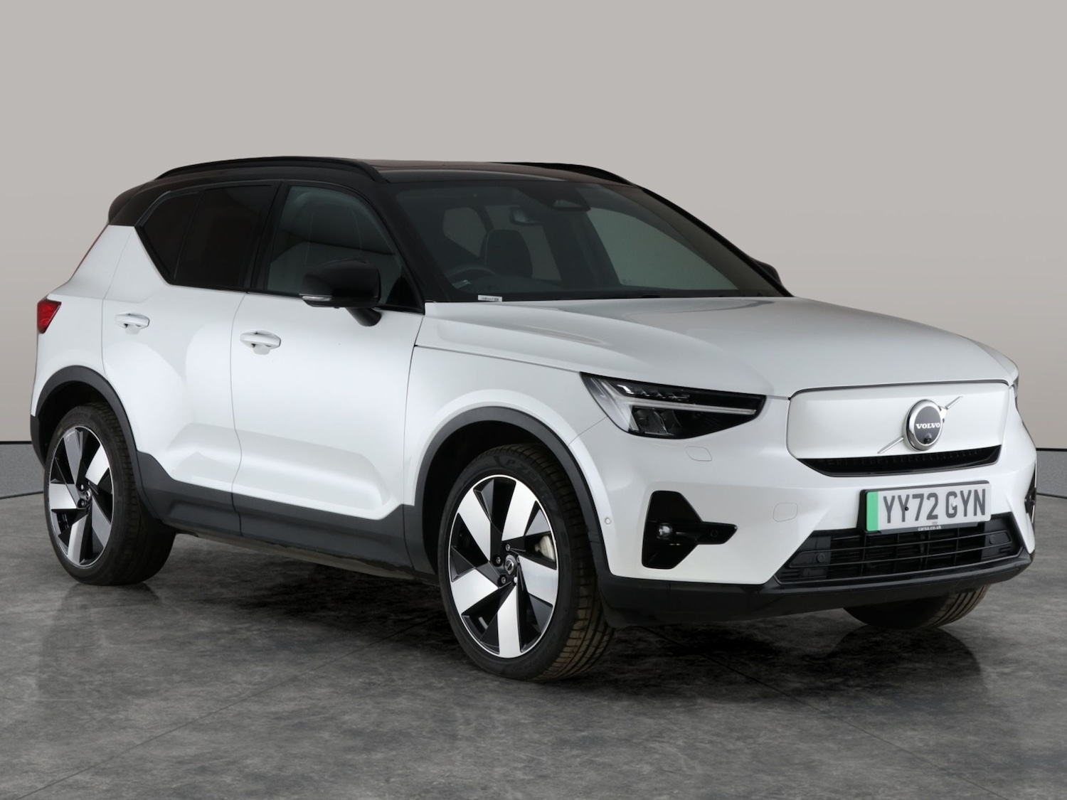 Used Volvo XC40 2022 for sale - 76773818: Photo 11