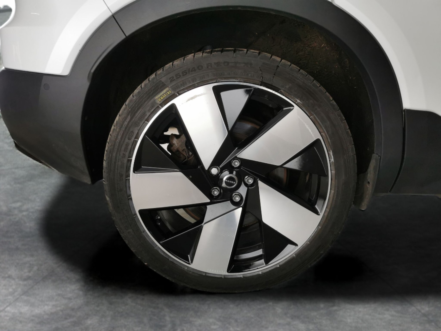 Used Volvo XC40 2022 for sale - 76773818: Photo 29