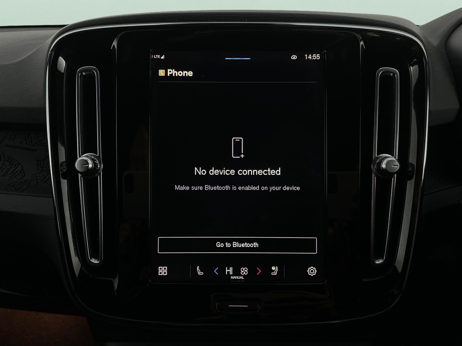 Used Volvo XC40 2023 for sale - 78178095: Photo 23