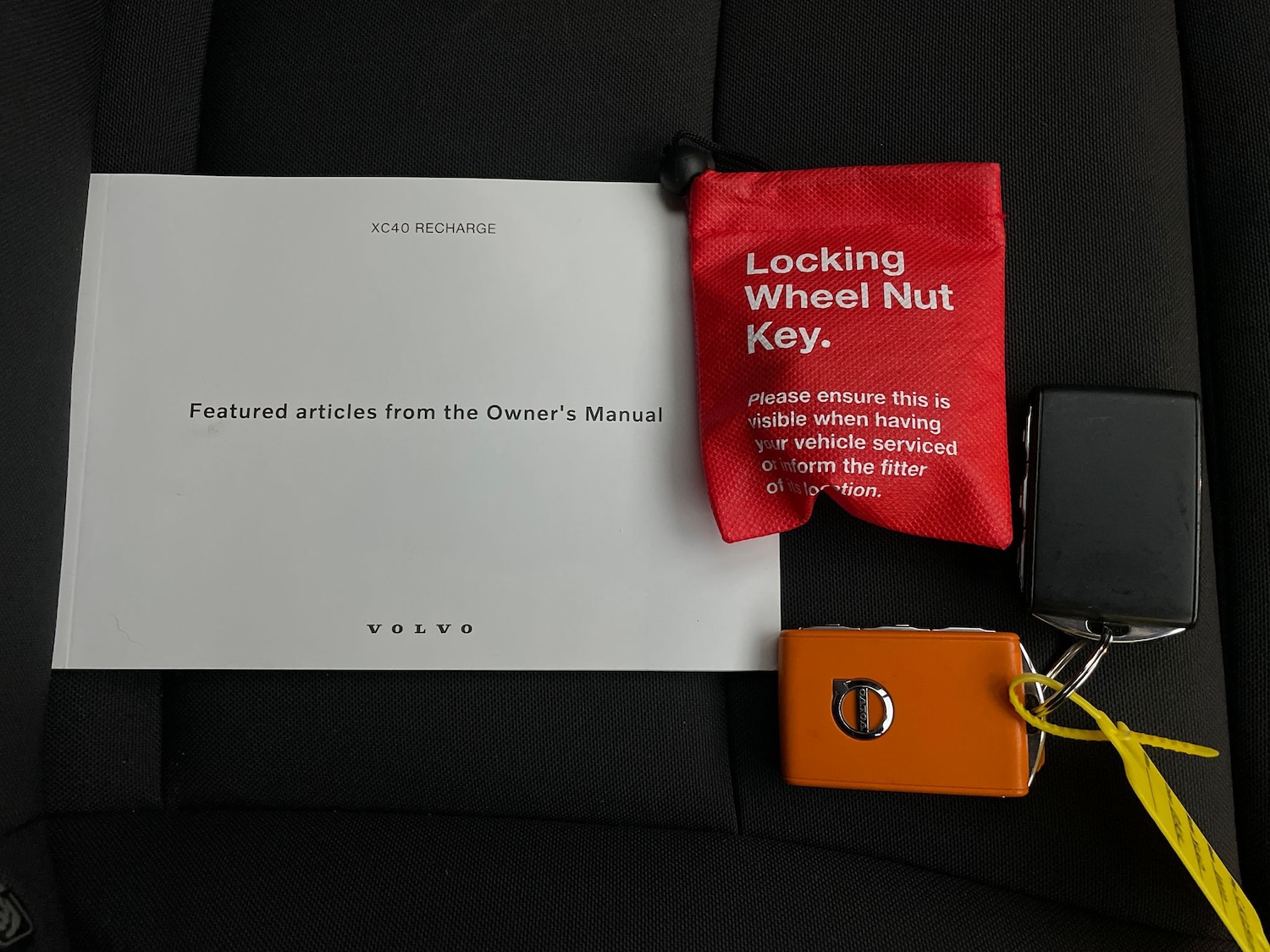 Used Volvo XC40 2023 for sale - 78178095: Photo 42