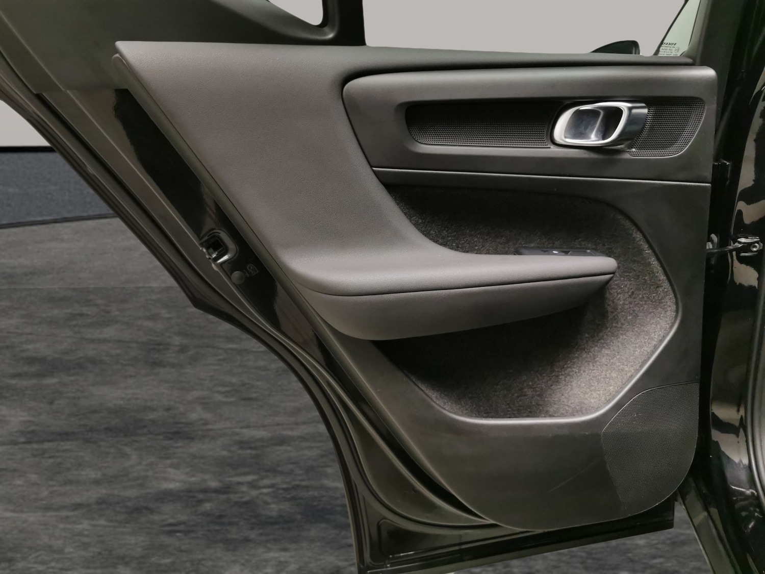 Used Volvo XC40 2024 for sale - 77639930: Photo 26