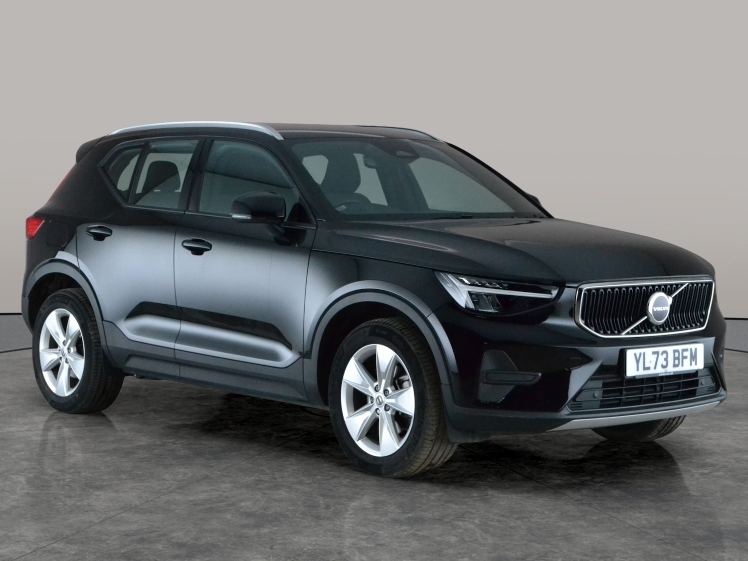 Used Volvo XC40 2024 for sale - 77639930: Photo 8