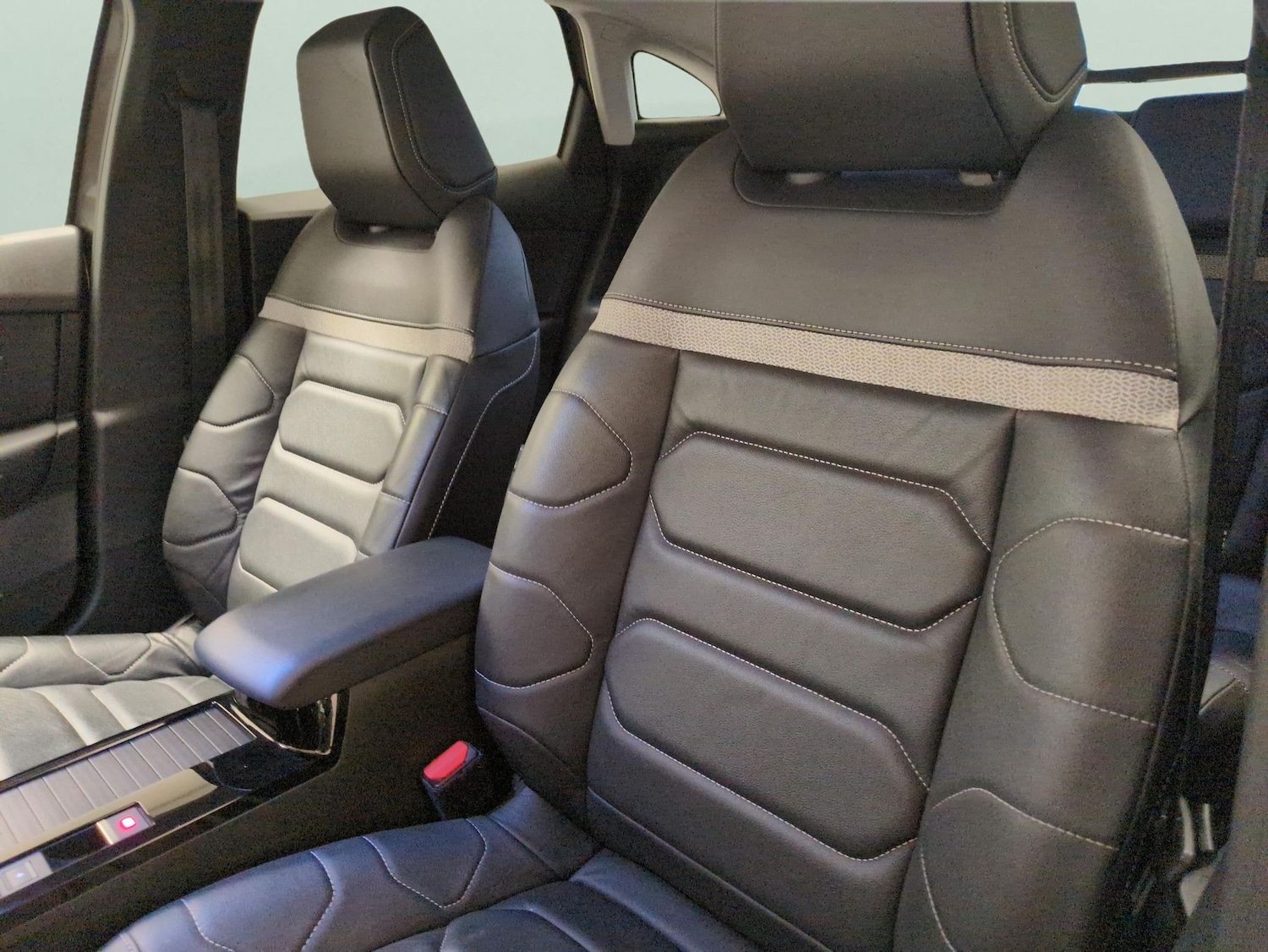 Used Citroen C4 2021 for sale - 77650864: Photo 6