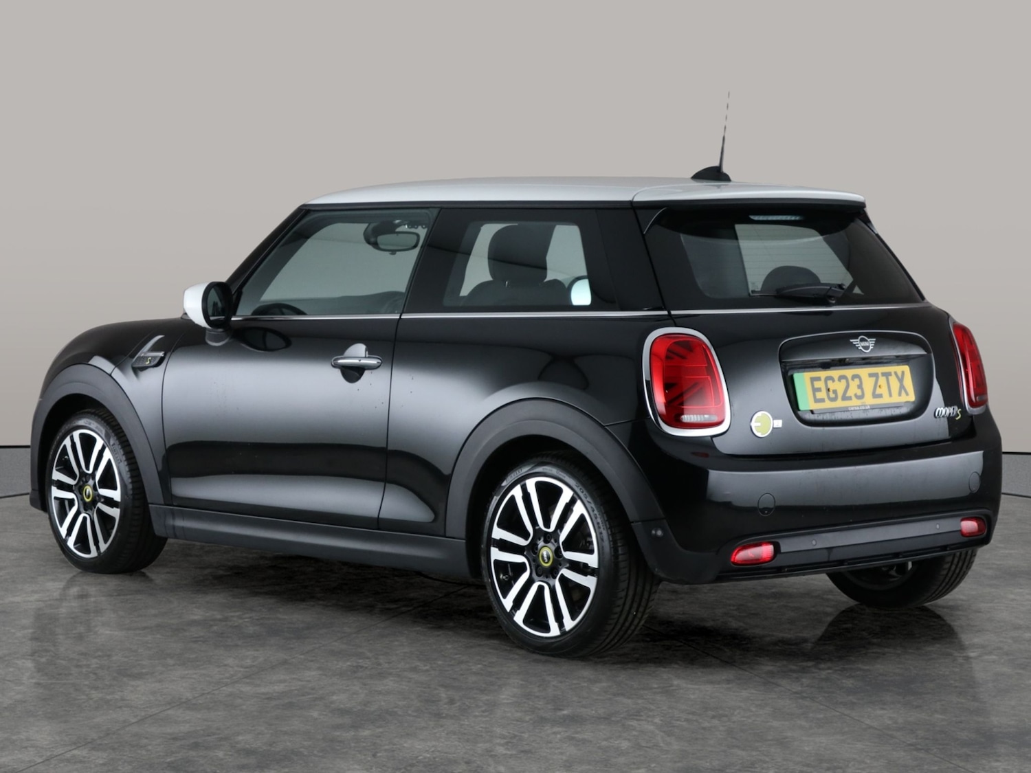 Used MINI Hatch 2023 for sale - 76725327: Photo 12