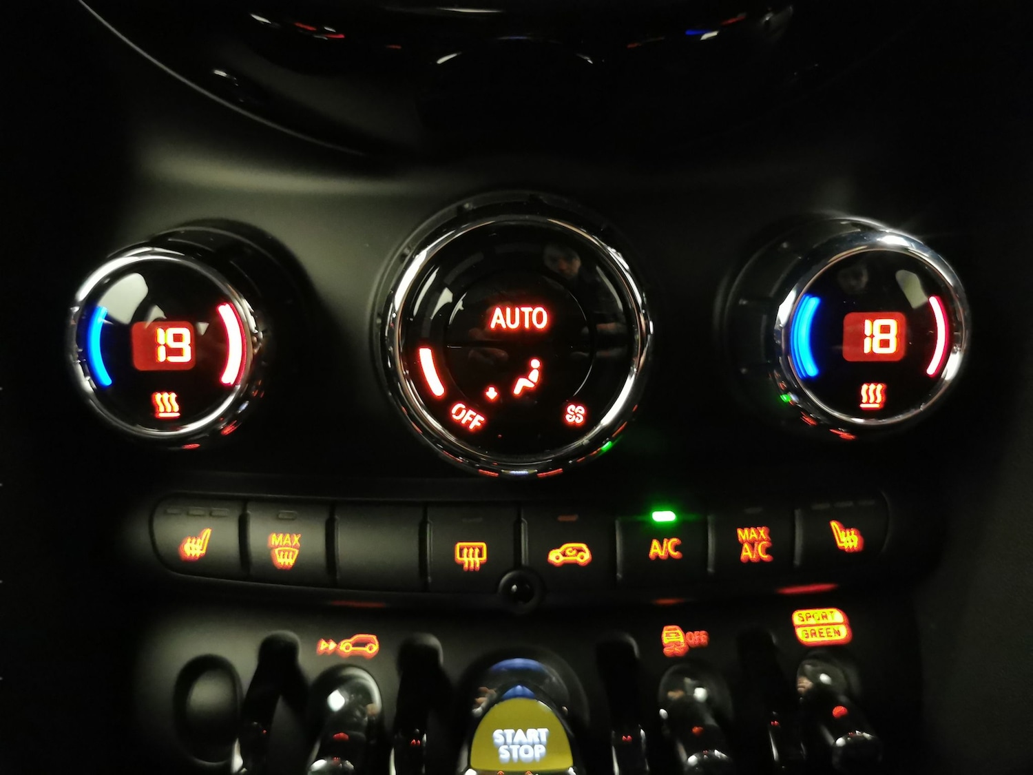 Used MINI Hatch 2023 for sale - 76725327: Photo 18