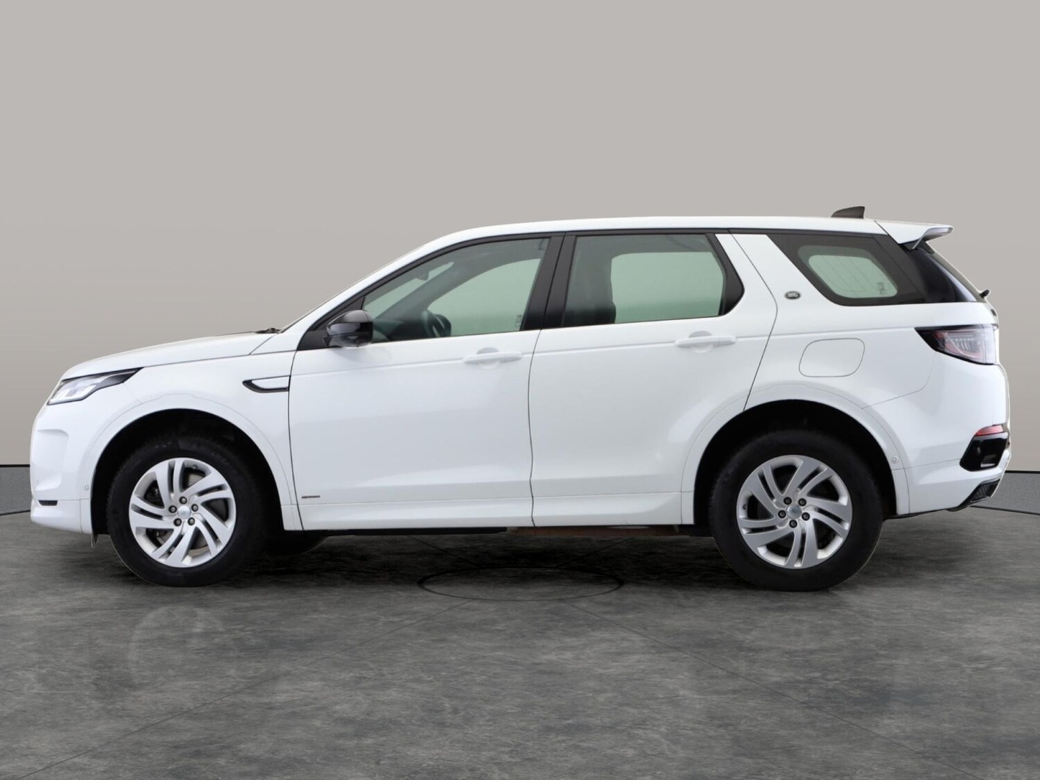 Used Land Rover Discovery Sport 2021 for sale - 77638252: Photo 9