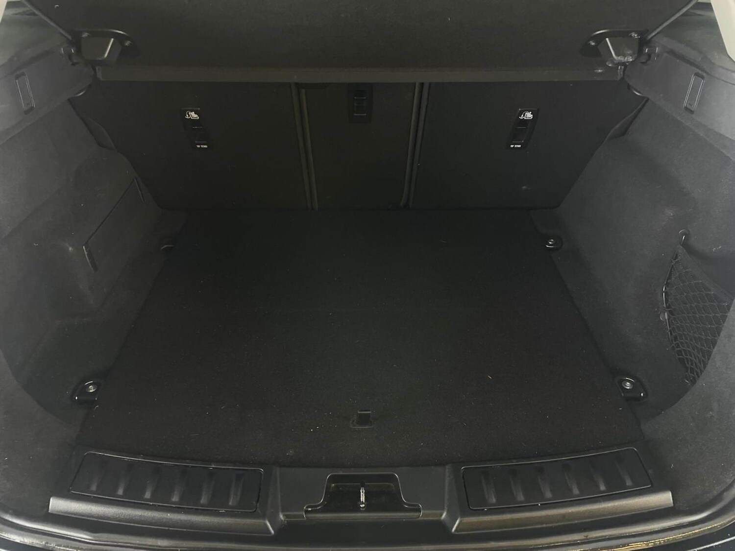 Used Land Rover Range Rover Evoque 2021 for sale - 78212295: Photo 30