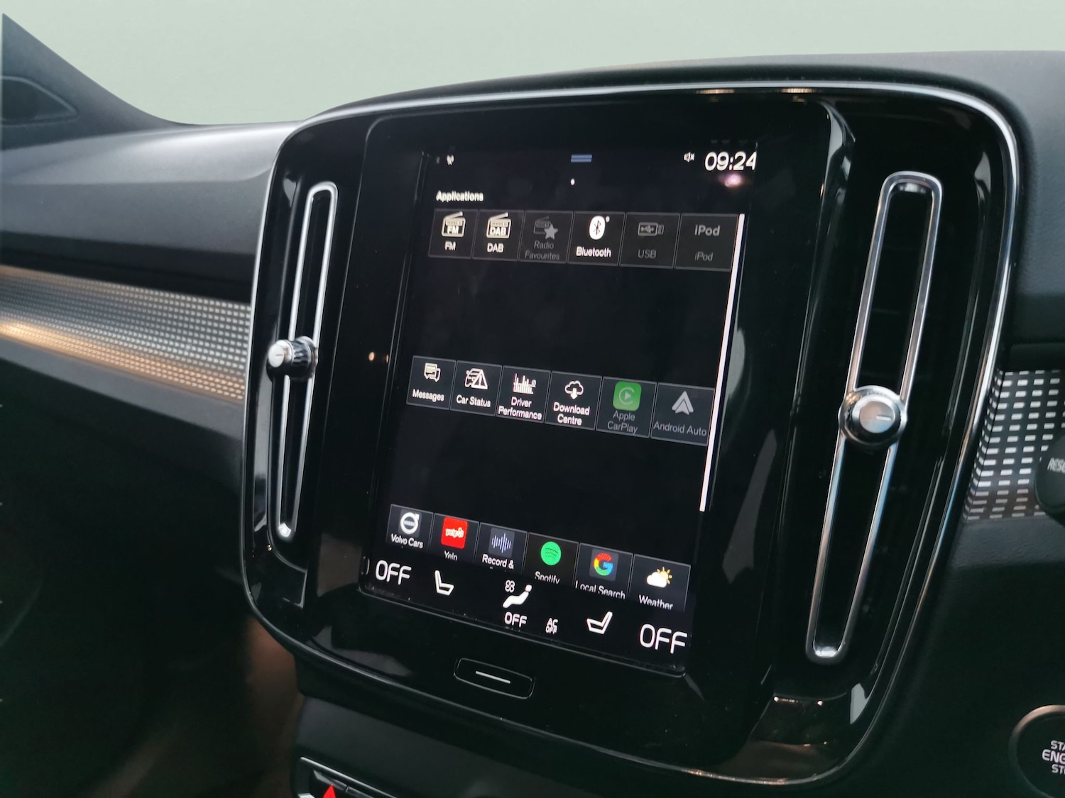 Used Volvo XC40 2022 for sale - 77975809: Photo 17