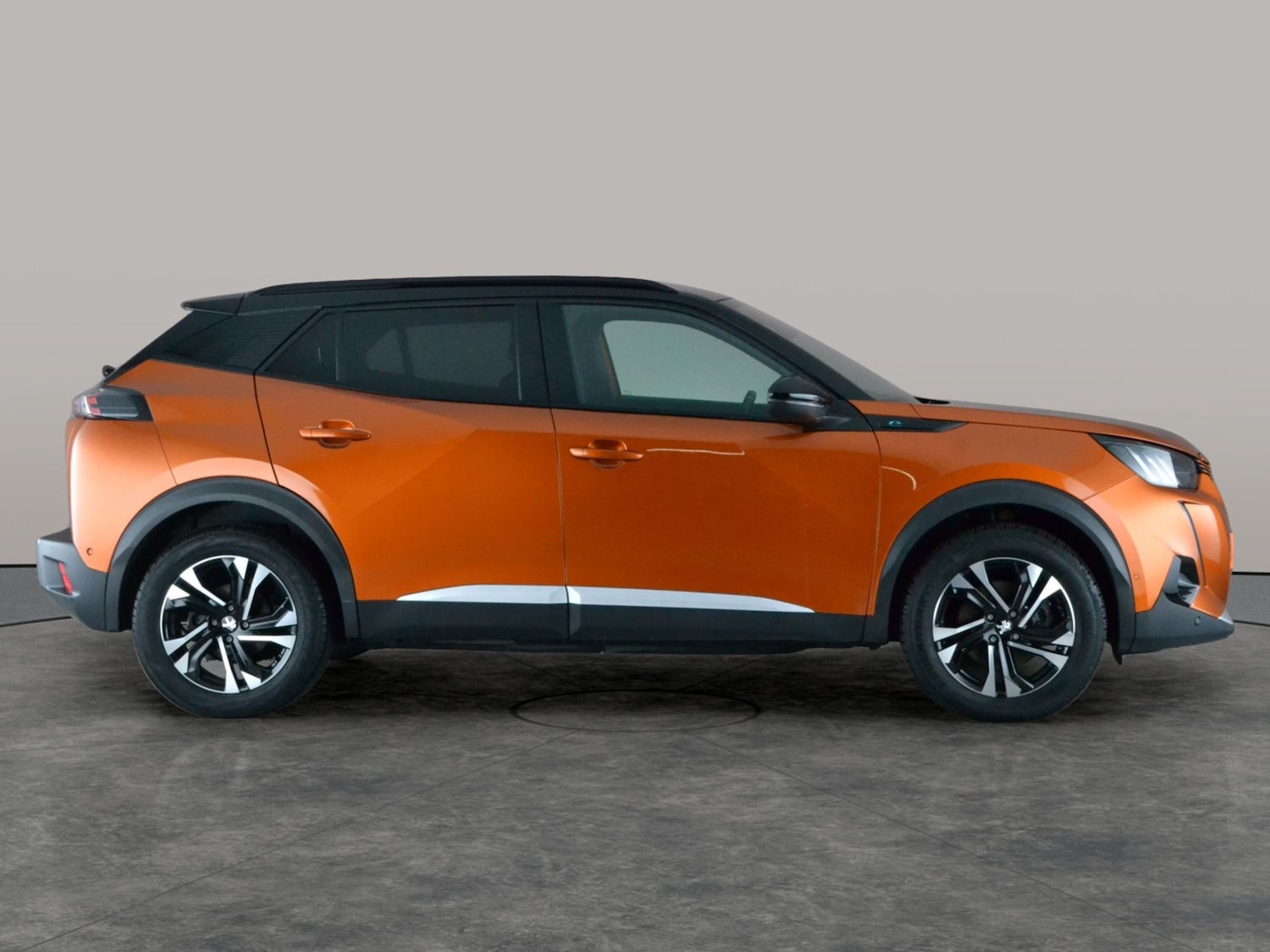 Used Peugeot E-2008 2022 for sale - 77244831: Photo 8