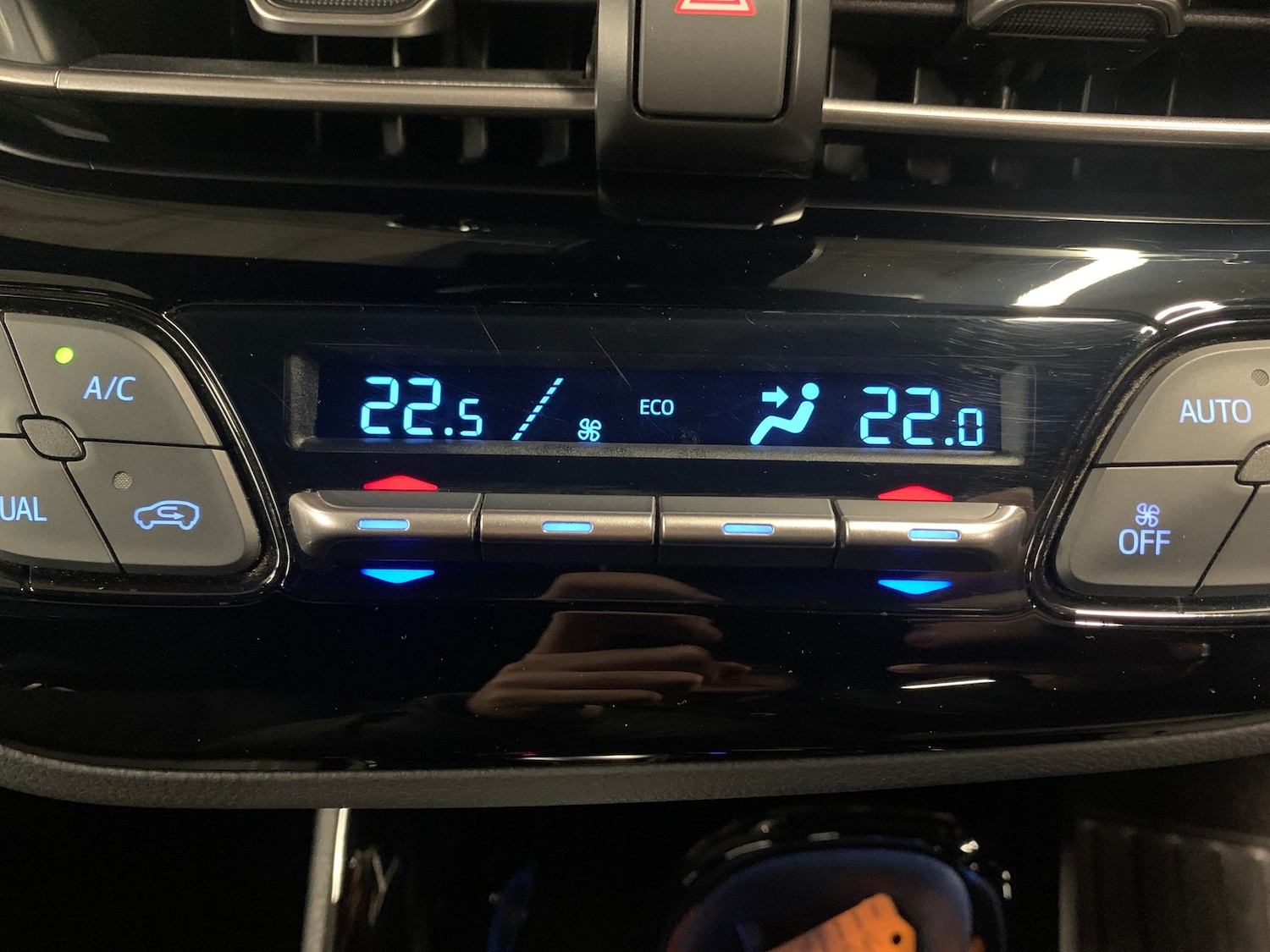 Used Toyota C-HR 2021 for sale - 76626136: Photo 16