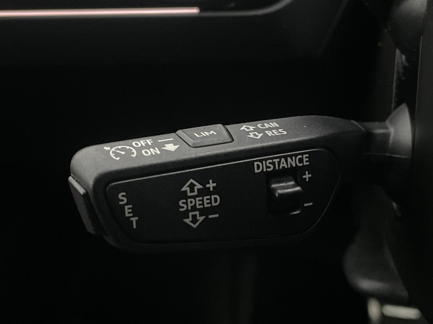 Used Audi Q4 e-tron 2023 for sale - 77833661: Photo 23