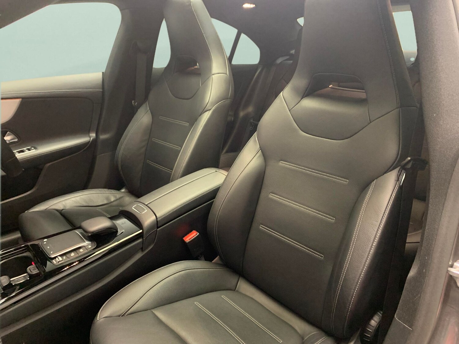 Used Mercedes-Benz CLA 2022 for sale - 77698645: Photo 6