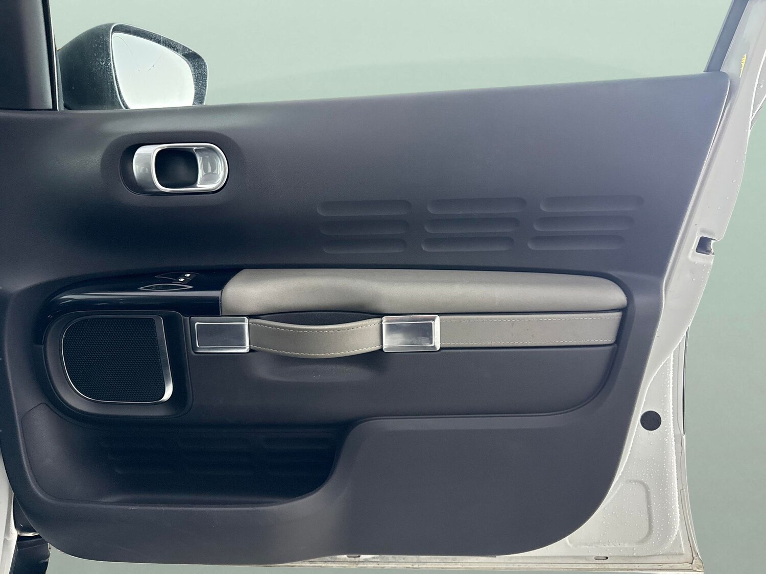 Used Citroen C4 Cactus for sale - 77364889: Photo 26