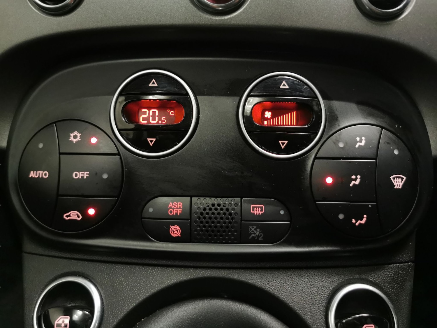 Used Fiat 500 2021 for sale - 77340155: Photo 14