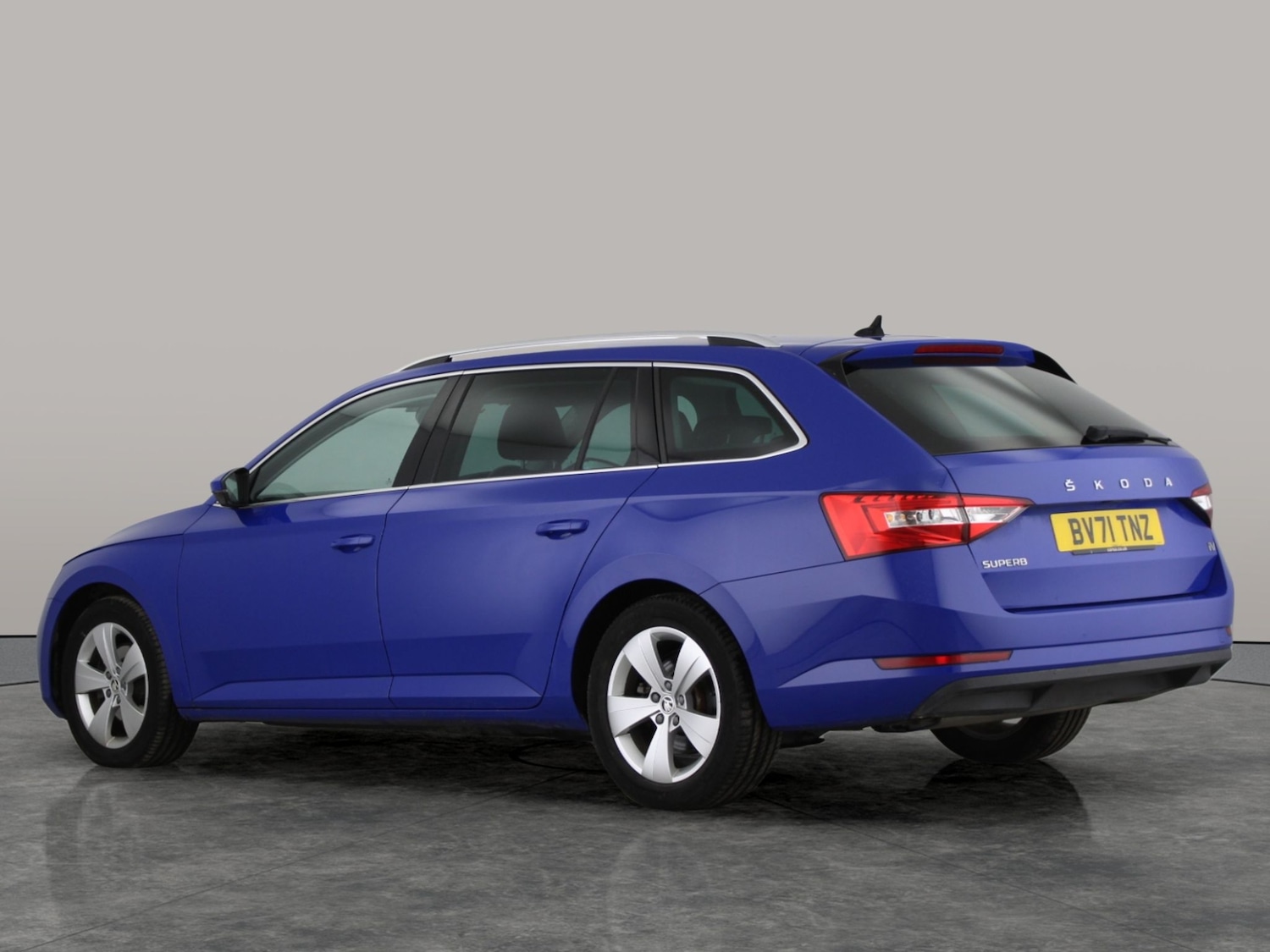 Used Skoda Superb 2021 for sale - 76494312: Photo 12