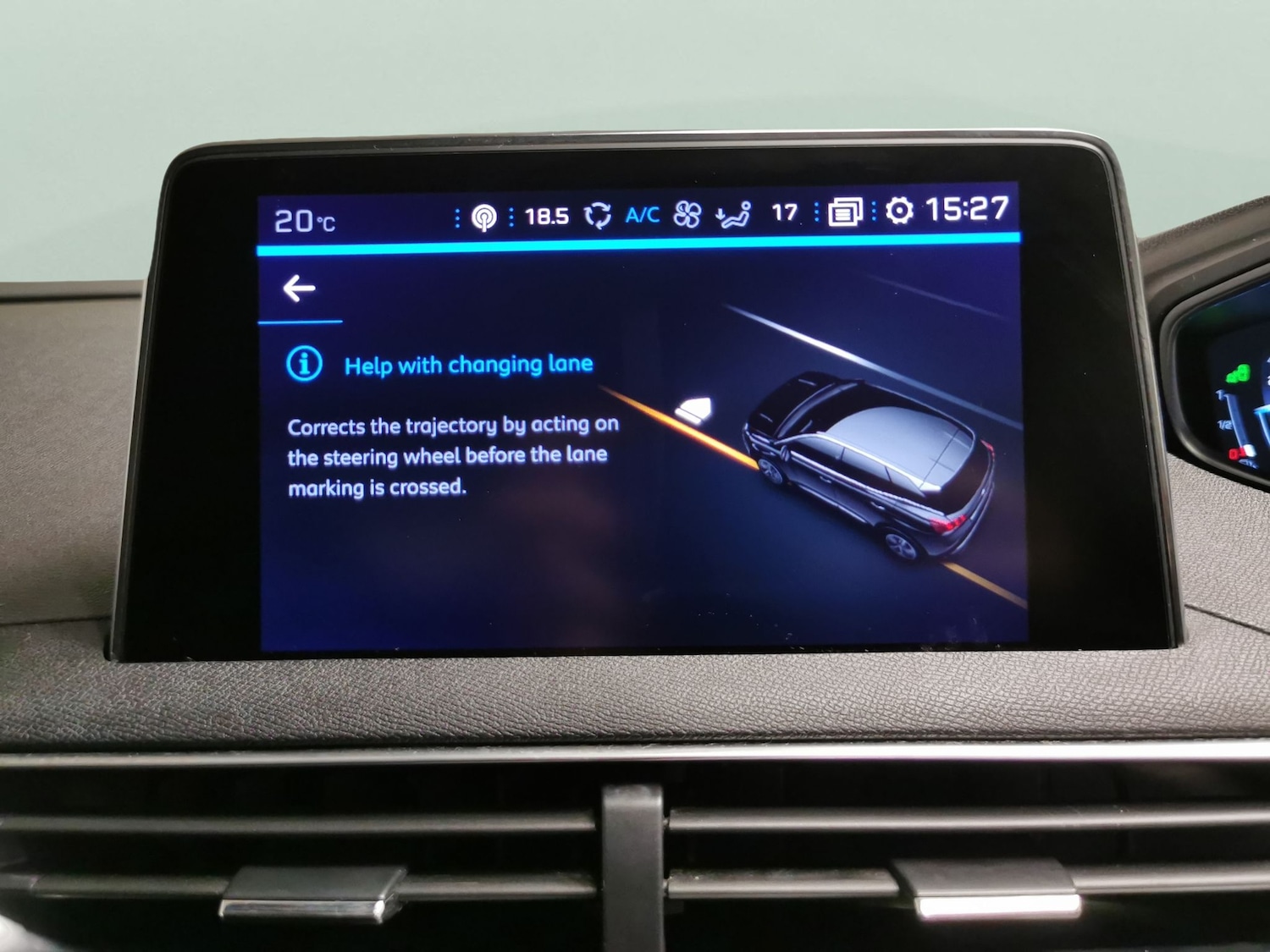 Used Peugeot 3008 2018 for sale - 76557234: Photo 21