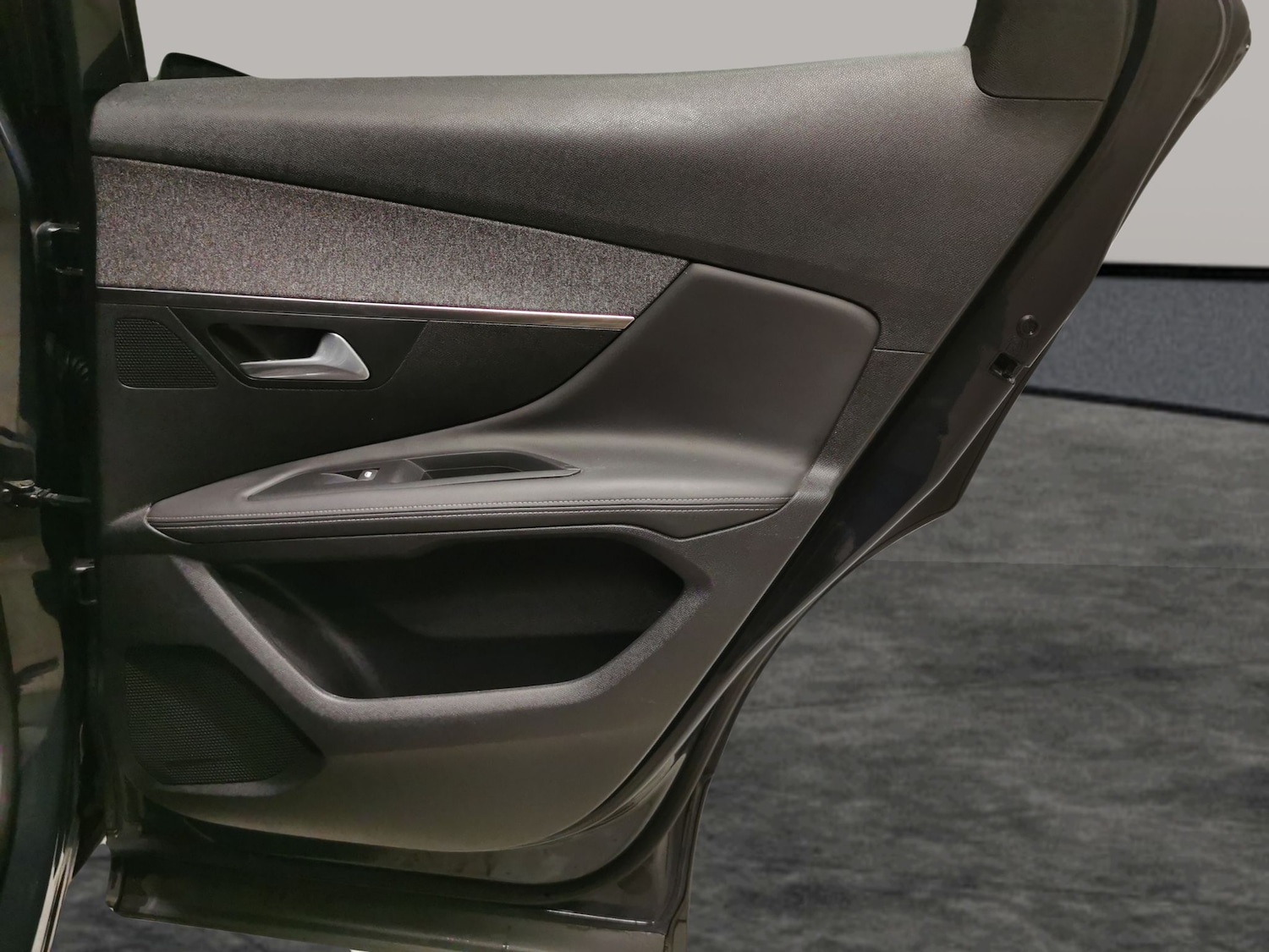 Used Peugeot 3008 2018 for sale - 76557234: Photo 28