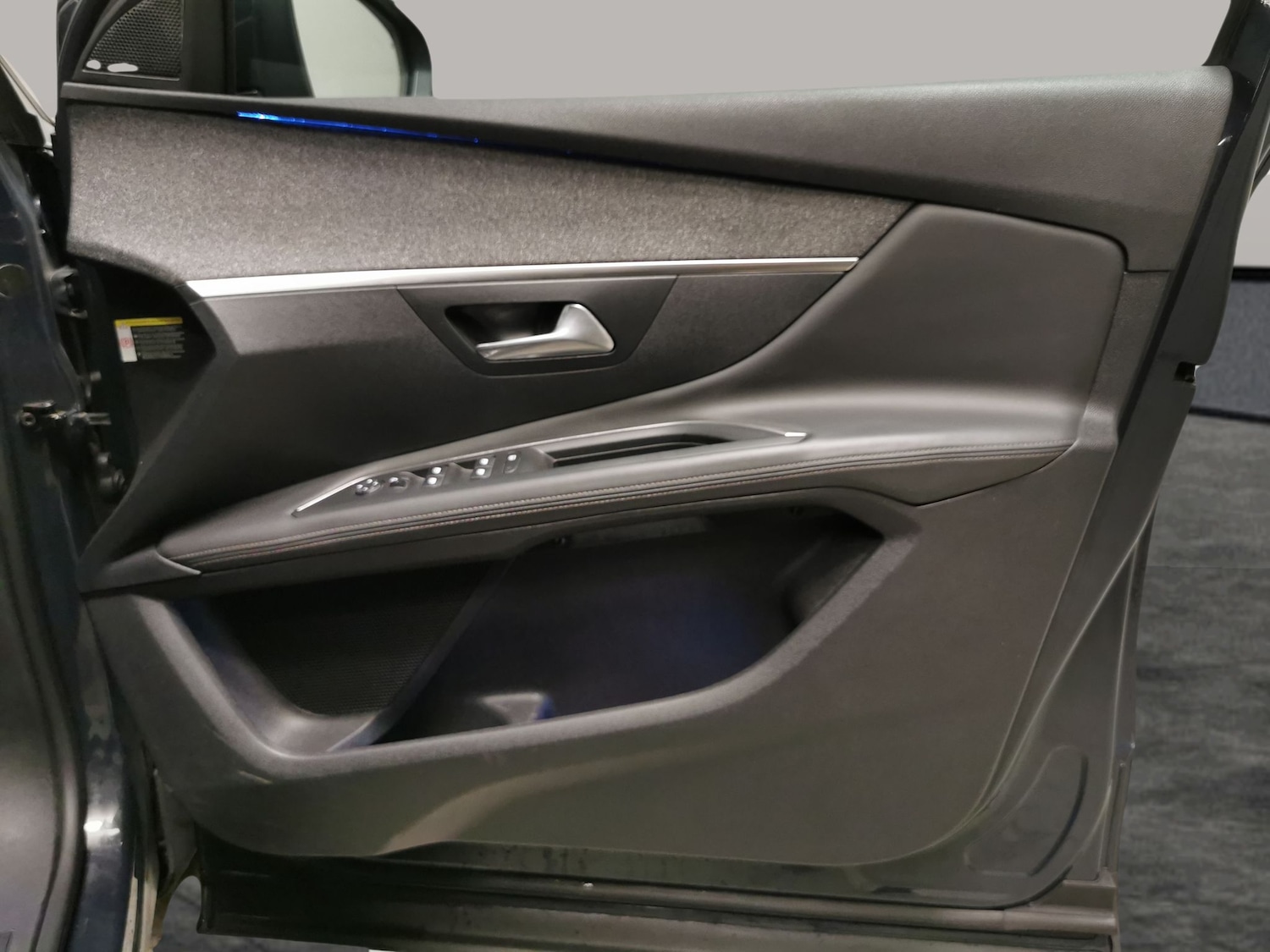 Used Peugeot 3008 2018 for sale - 76557234: Photo 29