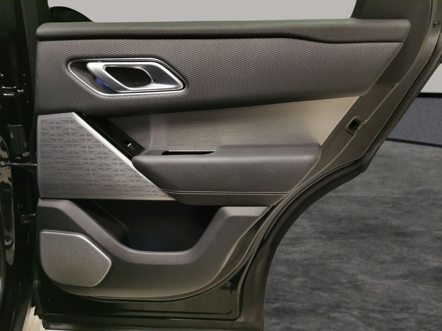 Used Land Rover Range Rover Velar 2021 for sale - 77043404: Photo 29