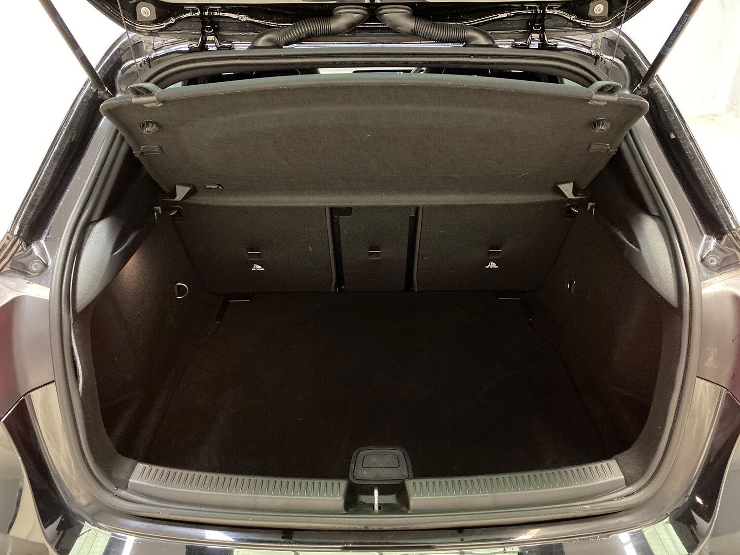 Used Mercedes-Benz A-Class 2020 for sale - 77819450: Photo 34