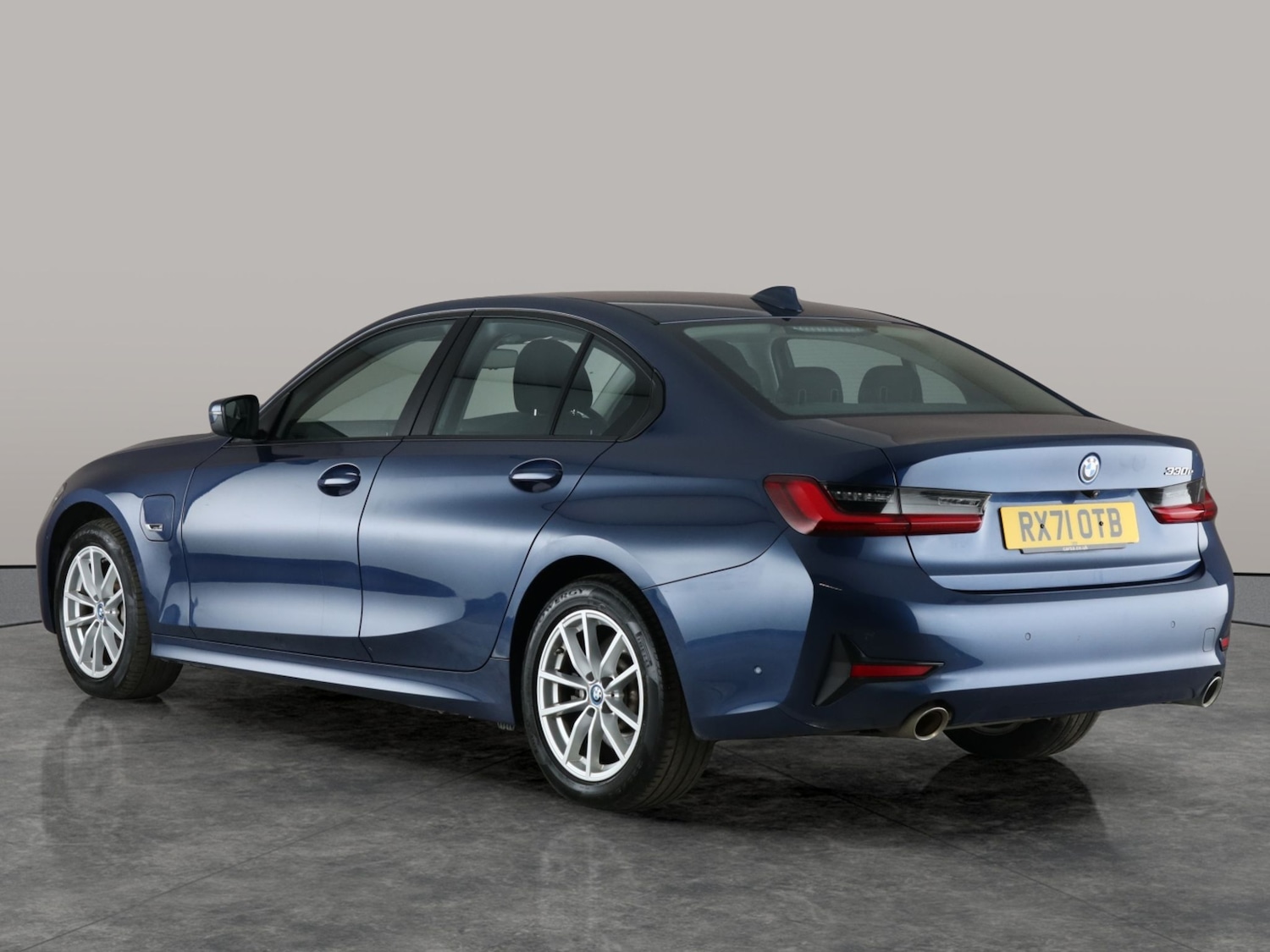 Used BMW 3 Series 2021 for sale - 76627550: Photo 12