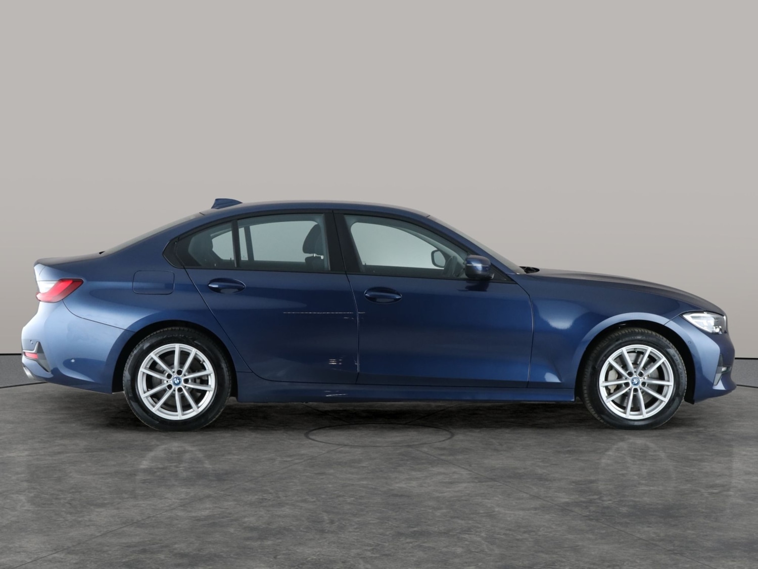 Used BMW 3 Series 2021 for sale - 76627550: Photo 9