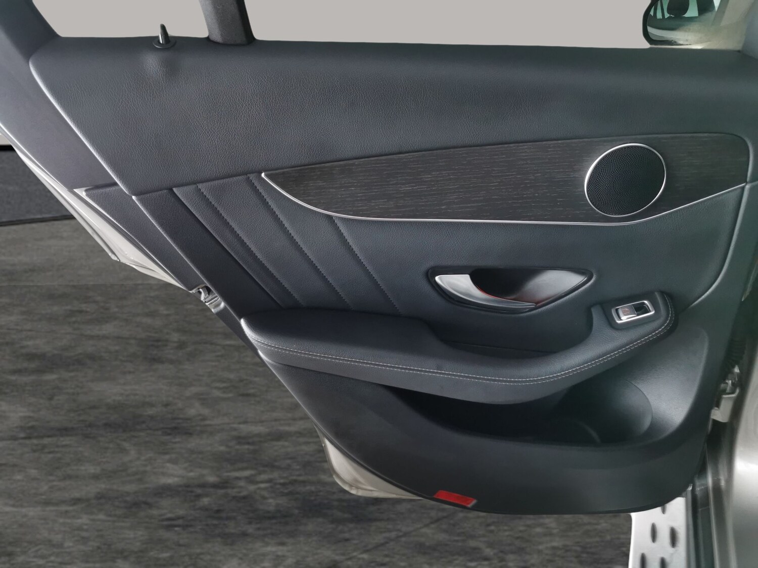 Used Mercedes-Benz GLC 2020 for sale - 78054001: Photo 28