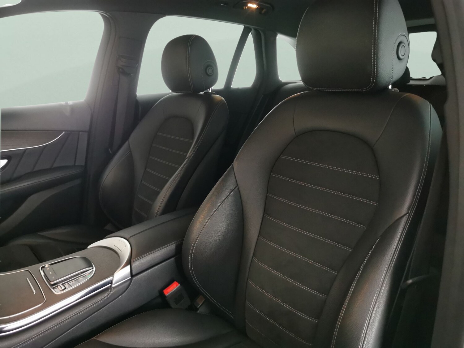 Used Mercedes-Benz GLC 2020 for sale - 78054001: Photo 7