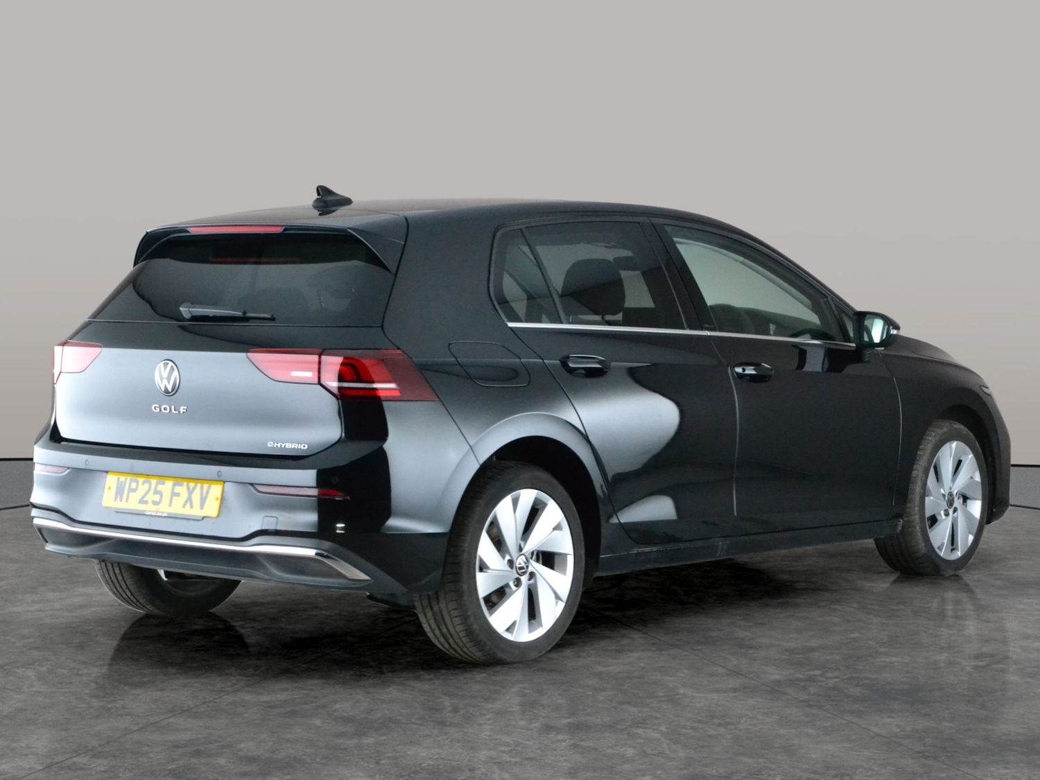 Used Volkswagen Golf 2025 for sale - 77398771: Photo 12