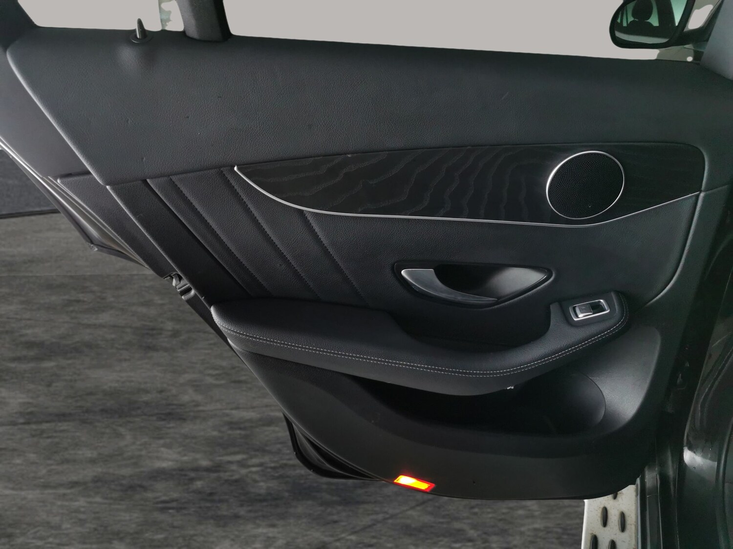 Used Mercedes-Benz GLC 2020 for sale - 77347184: Photo 31