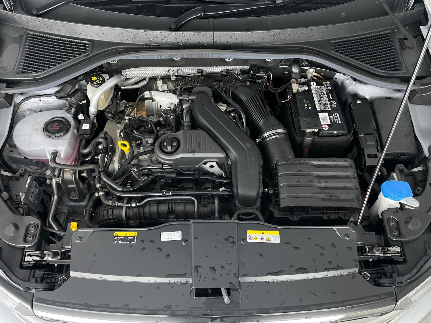 Used Volkswagen T-Roc 2023 for sale - 76758167: Photo 37