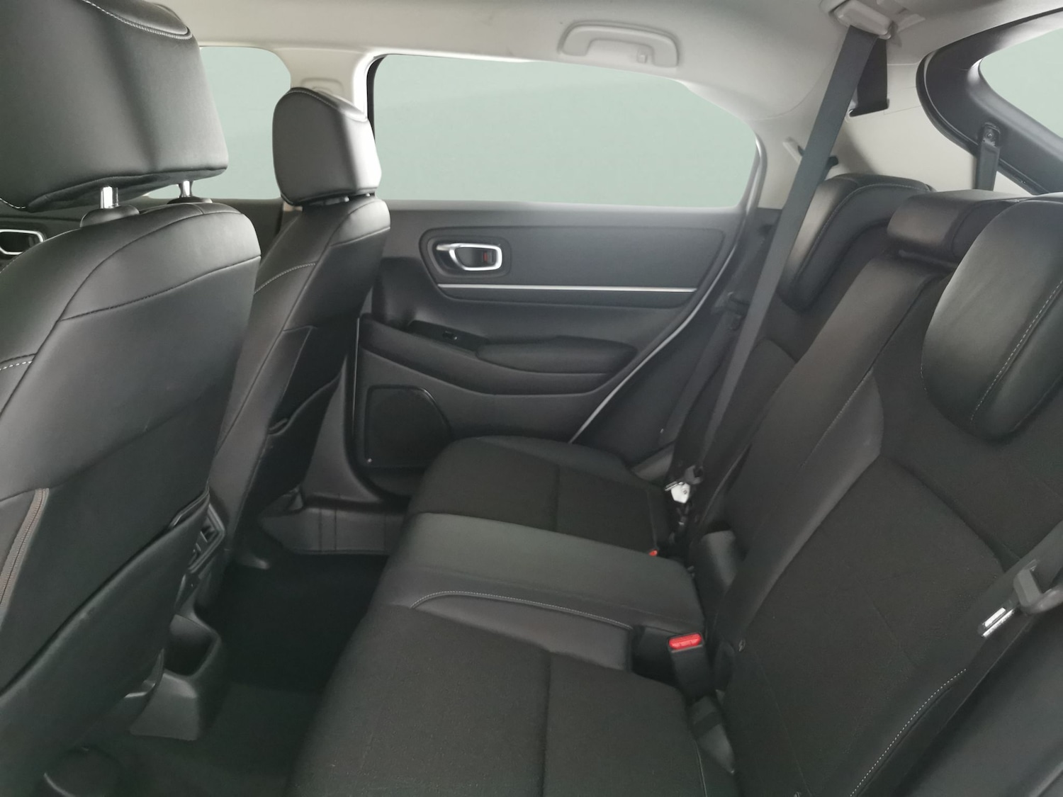 Used Honda HR-V 2023 for sale - 77607329: Photo 30