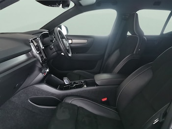 Used Volvo XC40 2020 for sale - 77631063: Photo