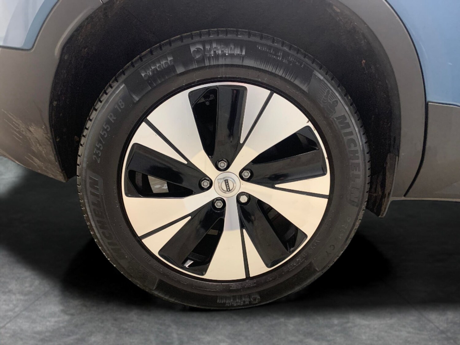 Used Volvo XC40 for sale - 77810579: Photo 23