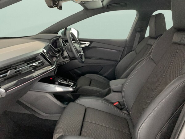 Used Audi Q4 e-tron 2023 for sale - 76240923: Photo 6