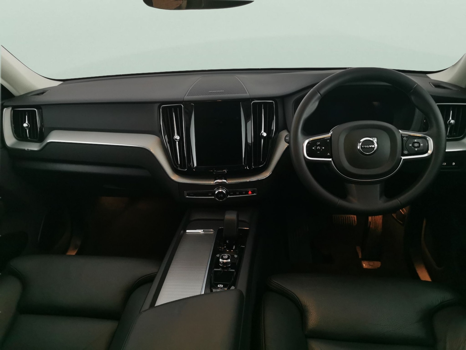 Used Volvo XC60 2023 for sale - 77653430: Photo 10