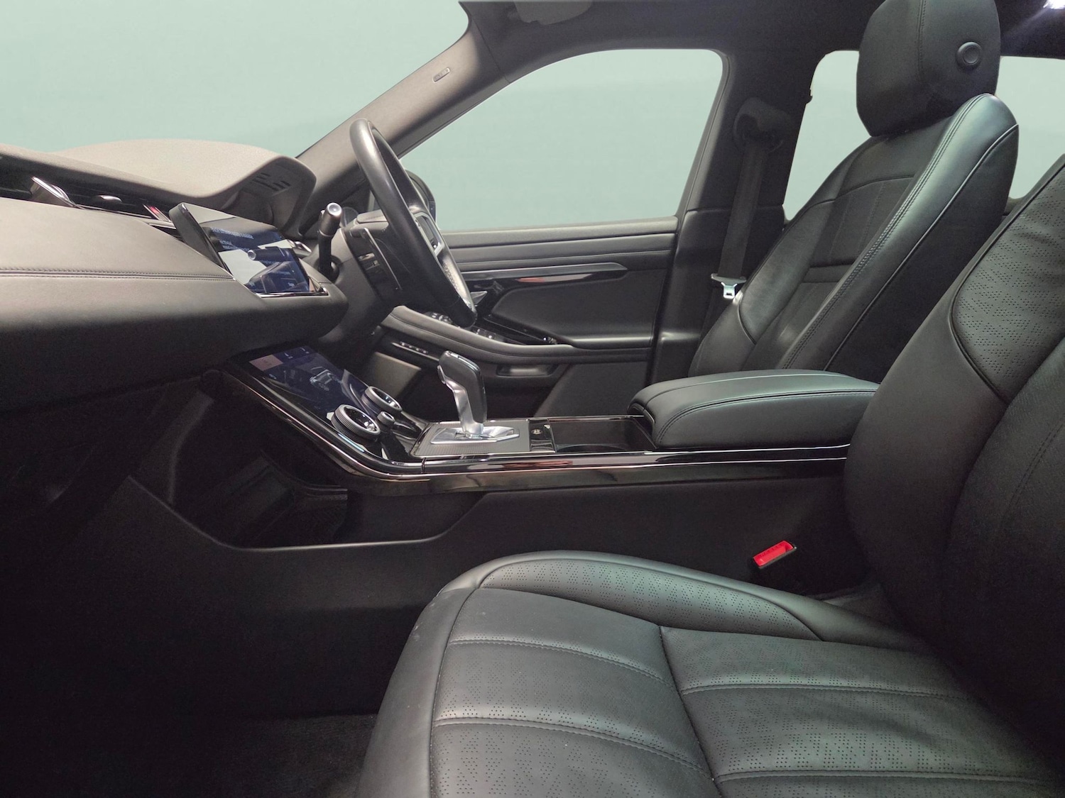 Used Land Rover Range Rover Evoque 2022 for sale - 77829657: Photo 4