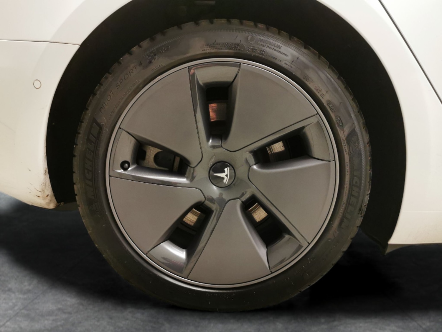 Used Tesla Model 3 2021 for sale - 77607345: Photo 26