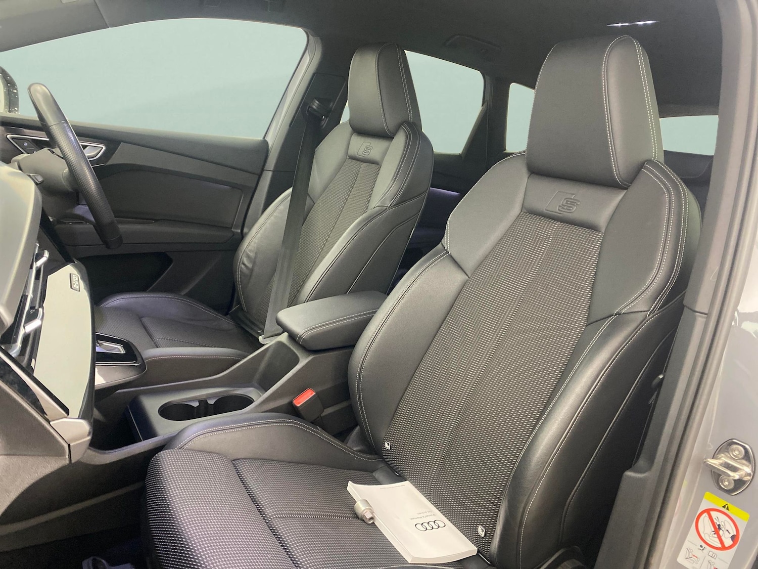 Used Audi Q4 e-tron 2021 for sale - 77373310: Photo 13