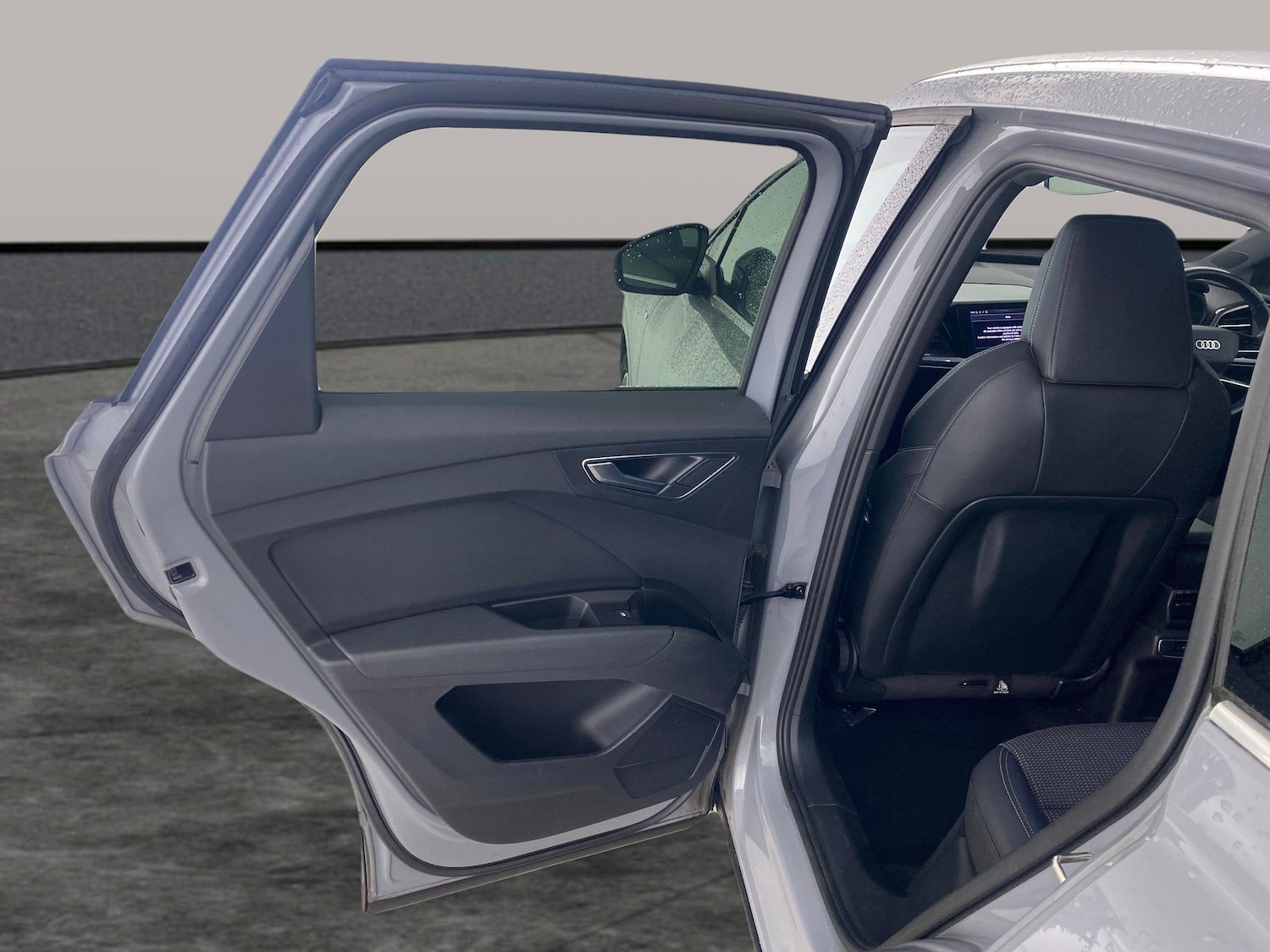 Used Audi Q4 e-tron 2021 for sale - 77373310: Photo 24