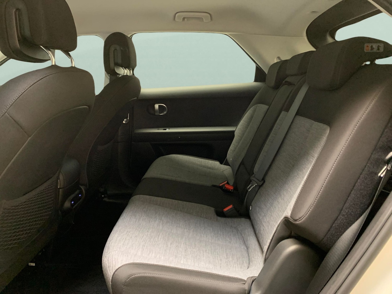 Used Hyundai IONIQ 5 2021 for sale - 76209844: Photo 34