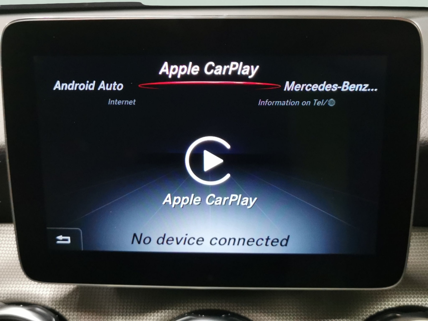 Used Mercedes-Benz GLA 2018 for sale - 76703972: Photo 14