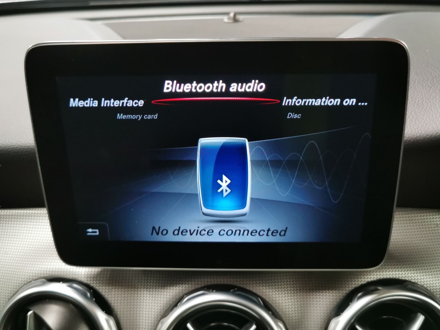 Used Mercedes-Benz GLA 2018 for sale - 76703972: Photo 15